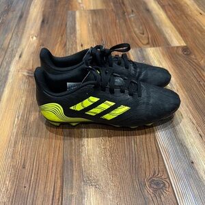 adidas Kids Shoes - Black and Yellow